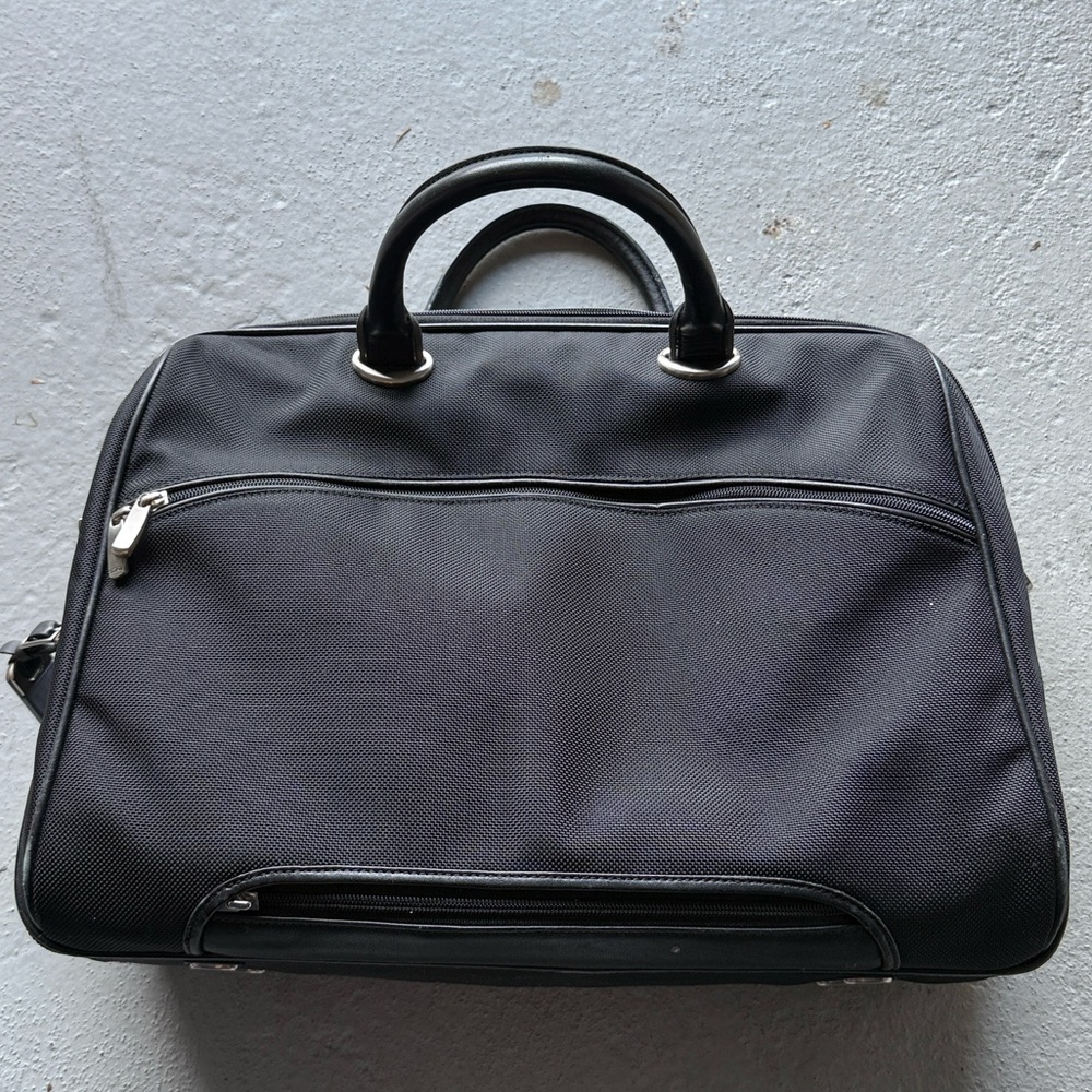 Tumi Laptop Bag Briefcase Ballistic Nylon Leather Trim - Picture 2 of 8